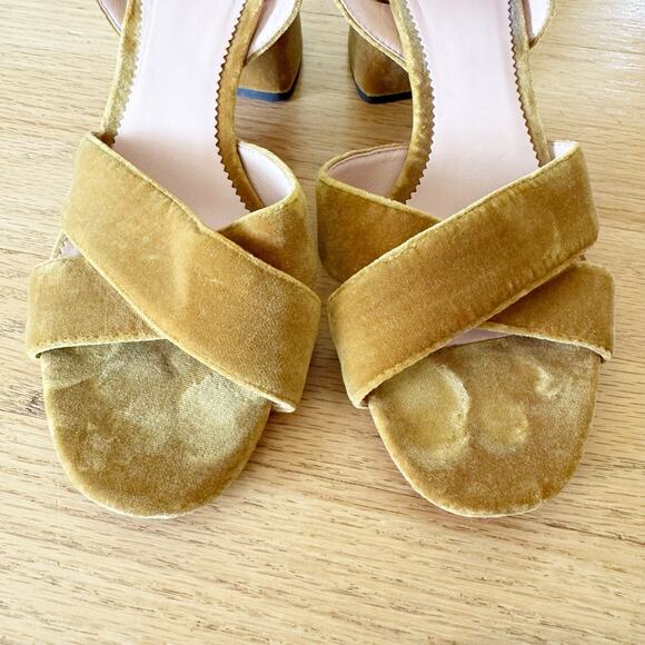 J CREW CLEARANCE VELVET PENNY SANDALS Size 7.5 Yellow Gold Cross Strap - Picture 4 of 6